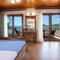 Private holiday villas in Lefkada