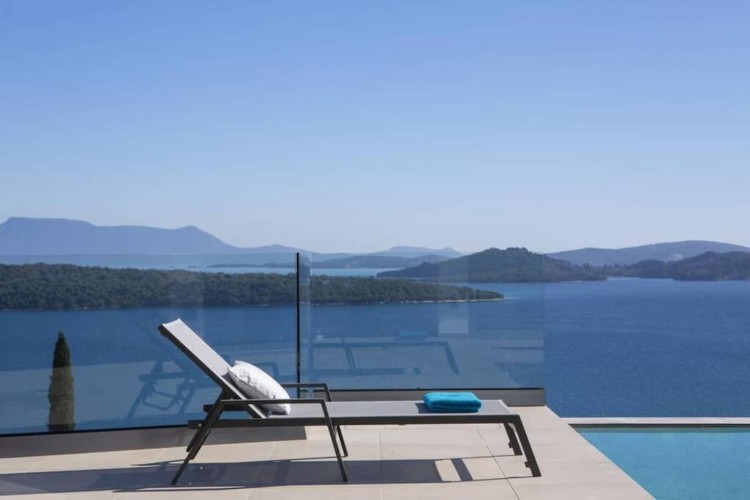 Lefkada luxury villas
