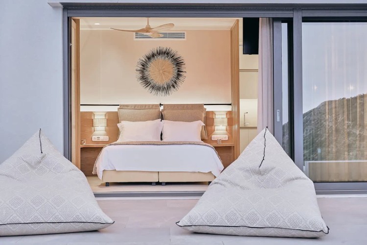 Lefkada private luxury villas-Lefkada Hotels